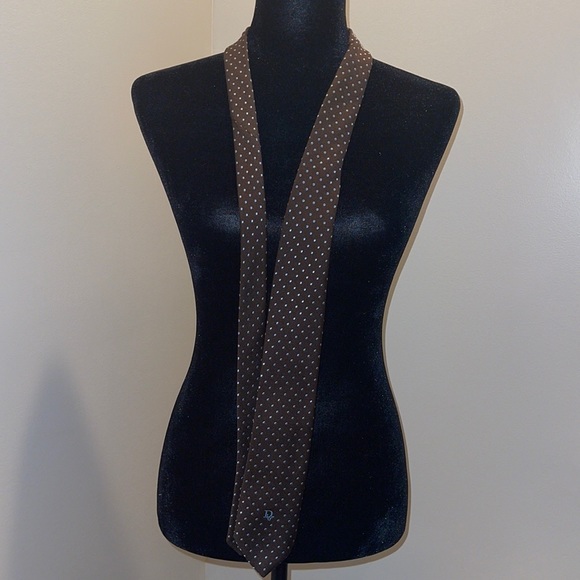 CHRISTIAN DIOR Polka Dot Necktie - Picture 2 of 8